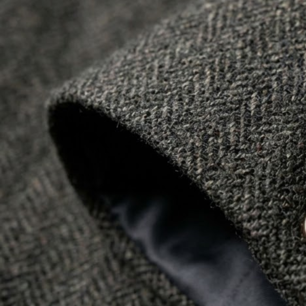 The Siena Men’s Single Breasted Fishbone Tweed Blazer Jacket