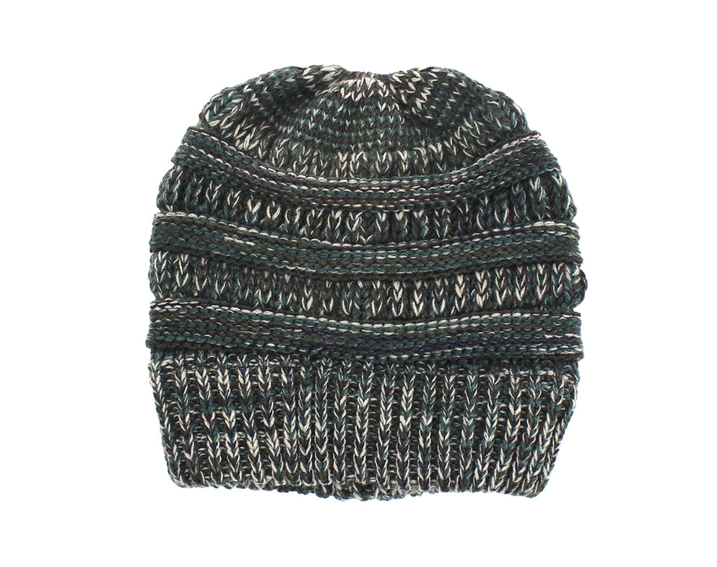 Emma | Cozy Knitted Ponytail Beanie in Soft Yarn – Warmth and Comfort Combined