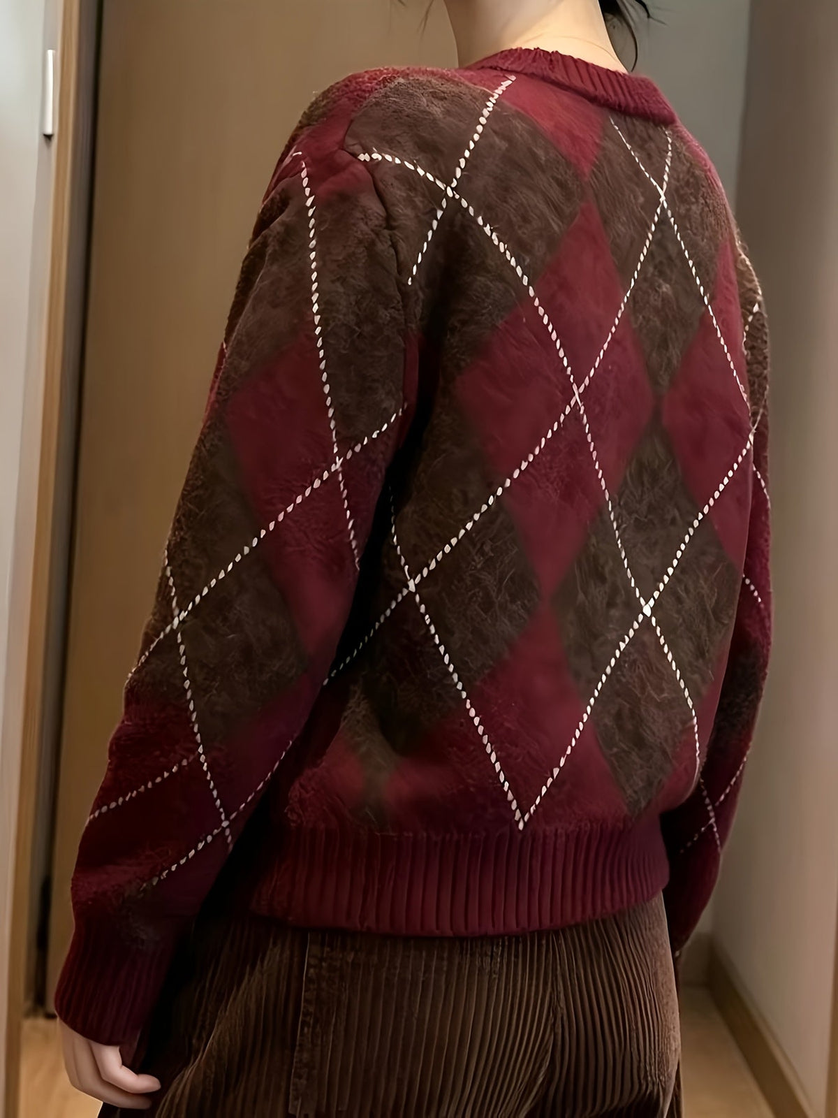Winifred | Diamond Pattern Knit Sweater