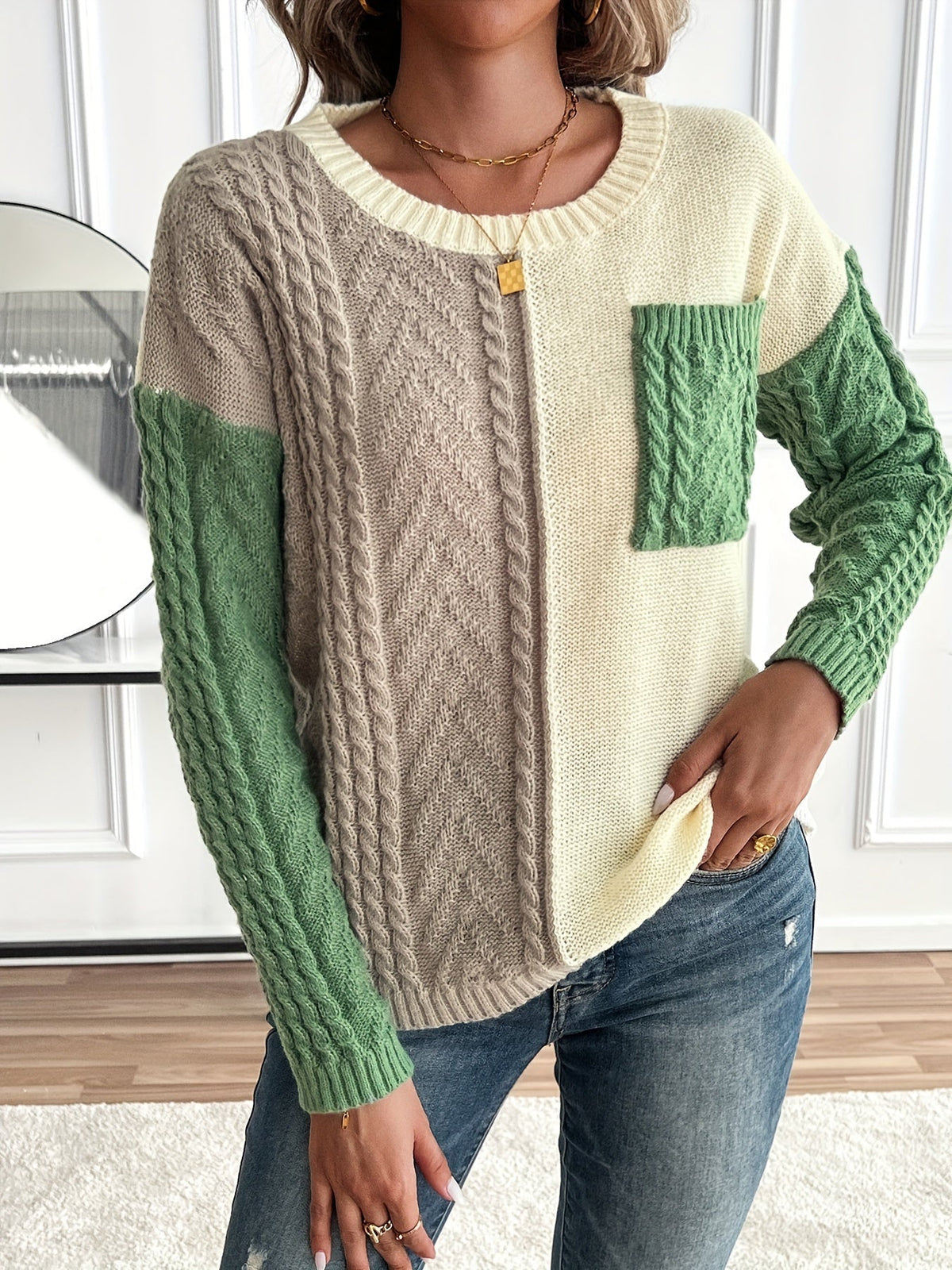 Delia | Bi-Color Cable Knit Sweater