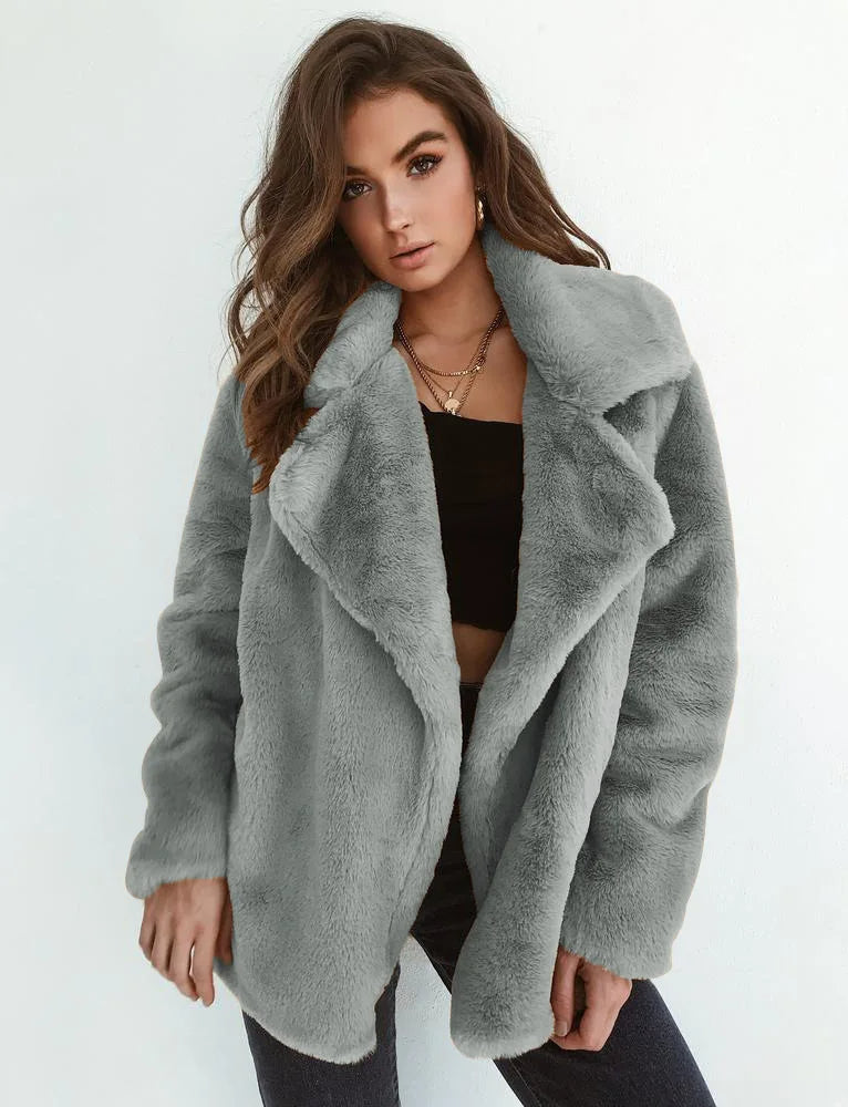 Mila – Plush Teddy Faux Fur Coat