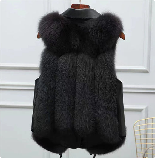 Ebba | Women's Short Faux Fur Gilet with Stylish Lapel Collar