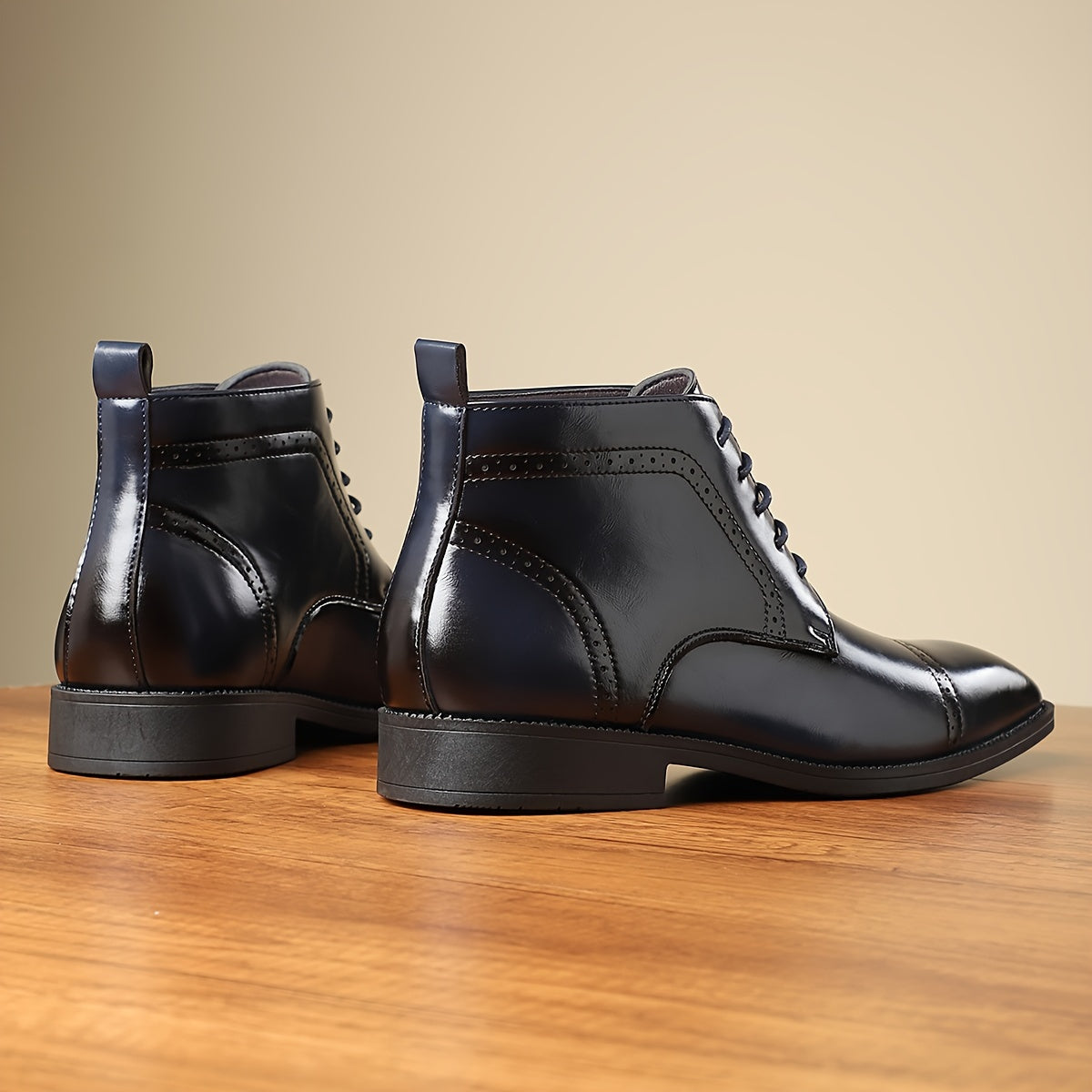 Redmond | Elegant Cap-Toe Lace-Up Boots
