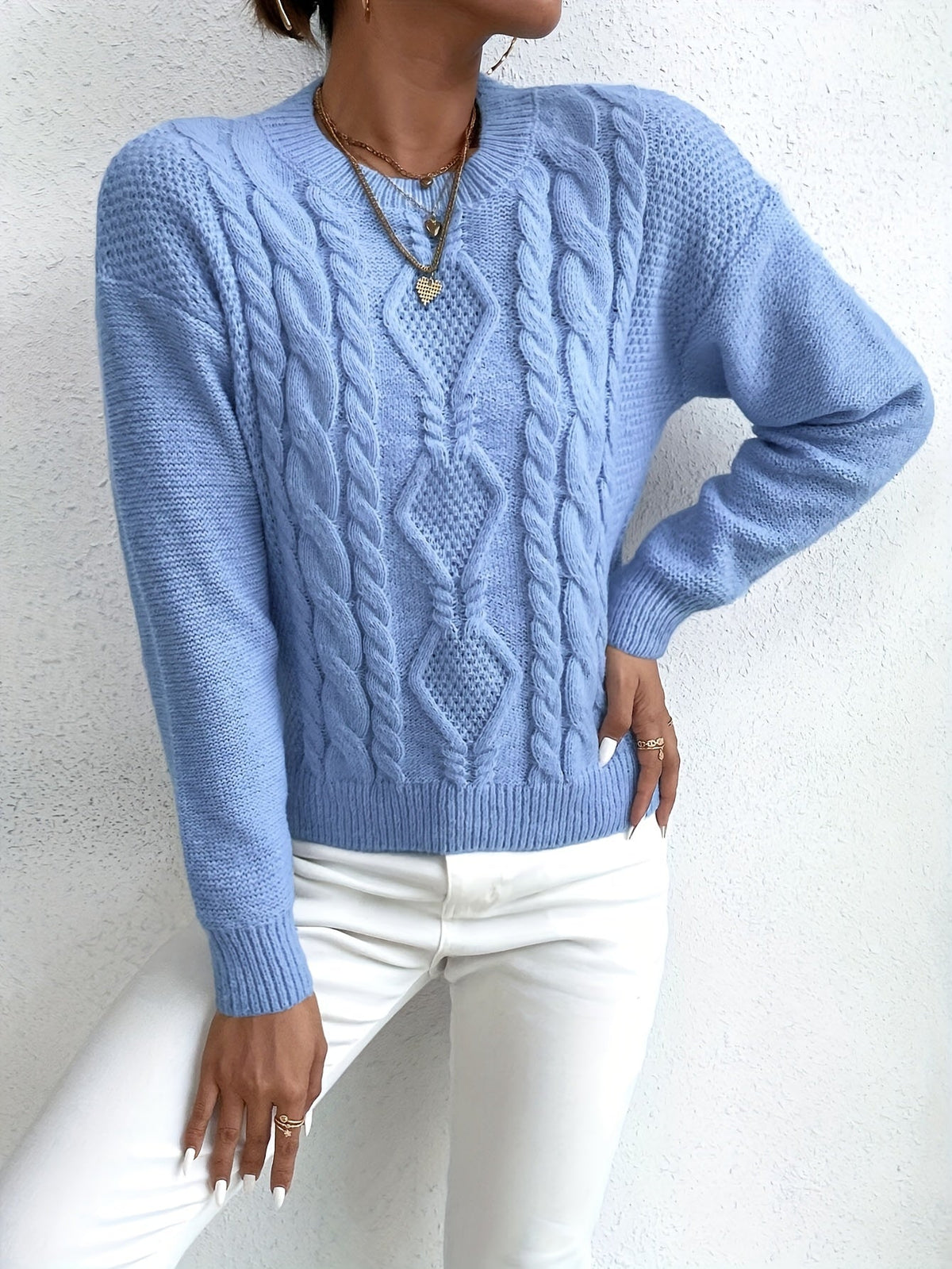 Gwendolyn | Cozy Chunky Cable Knit Sweater