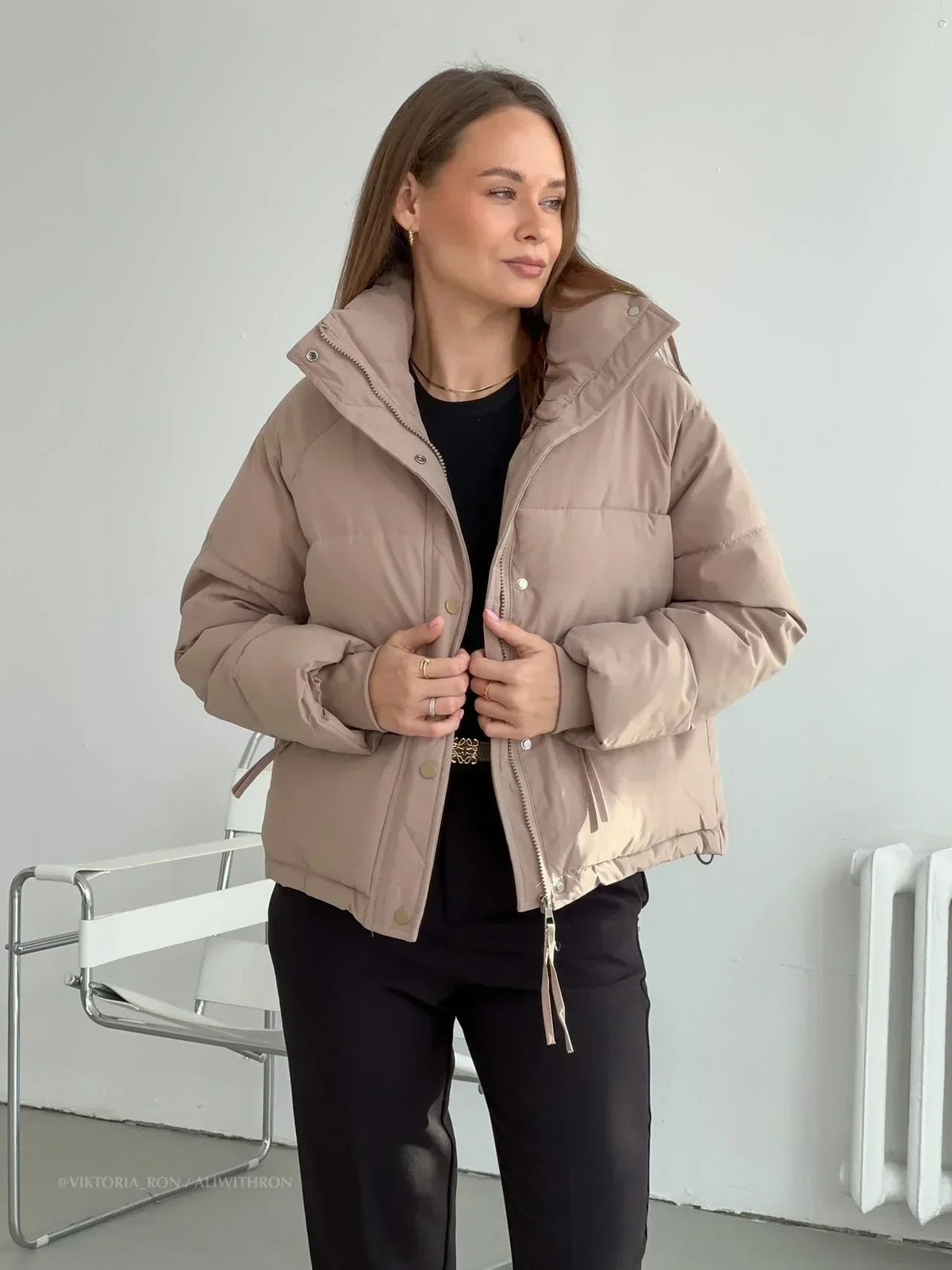 Lightweight Women's Winter Jacket with High Collar