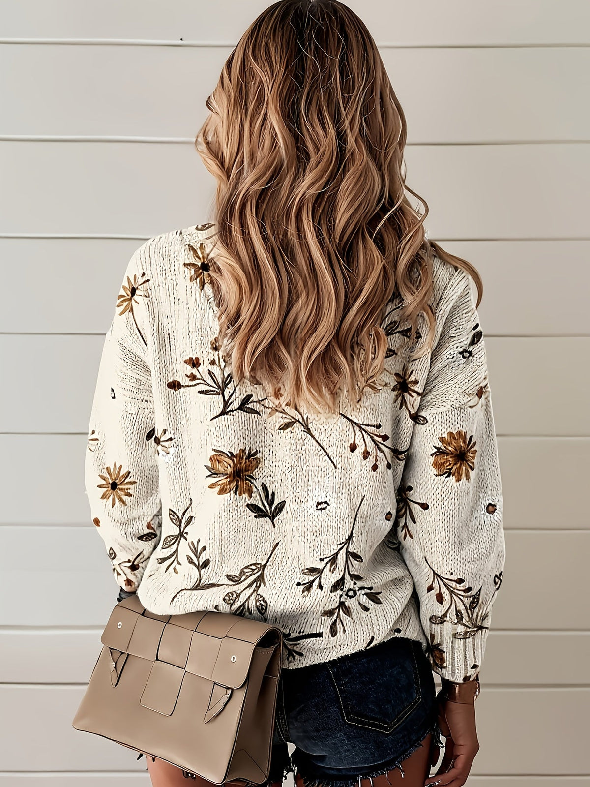Saskia | V-Neck Floral Knit Sweater
