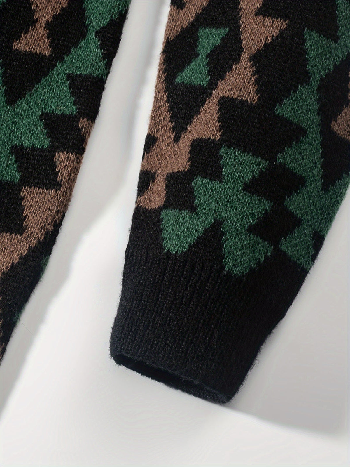 Rory | Classic Heritage Pattern Sweater