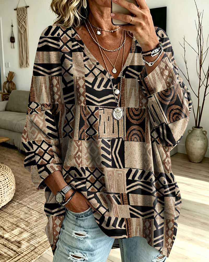 Loose-Fit Printed Top with V-Neck and Three-Quarter Sleeves