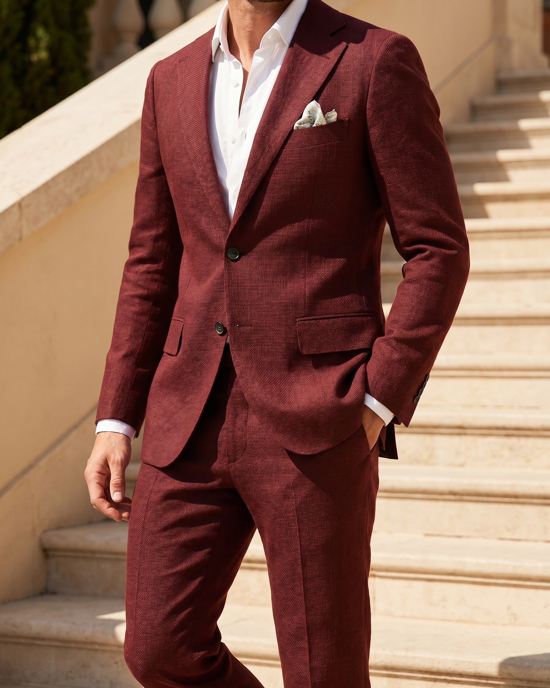 Suit with Notched Lapel and Flap Pockets for Men