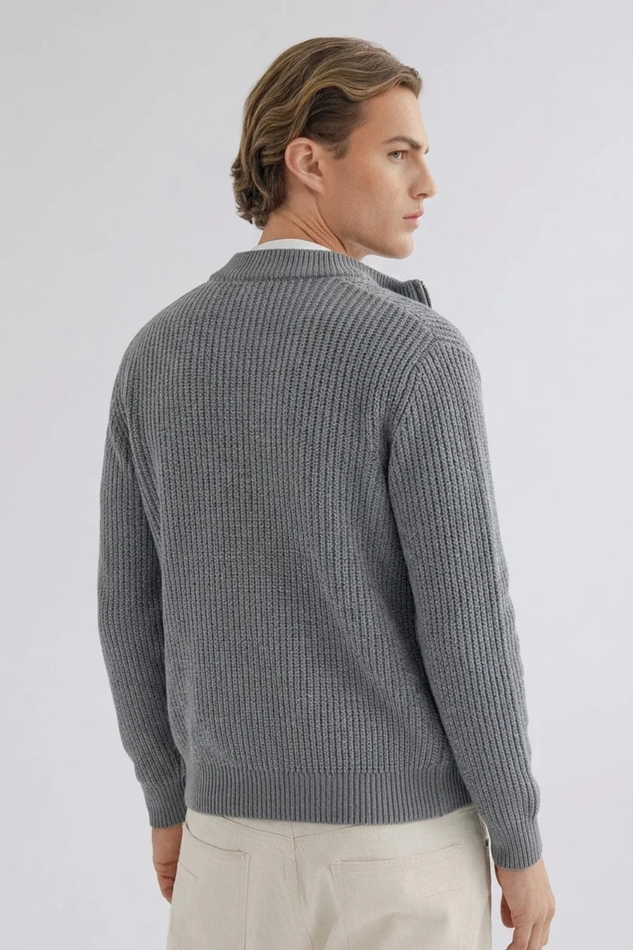 Knitted men's cardigan with pockets - Grey