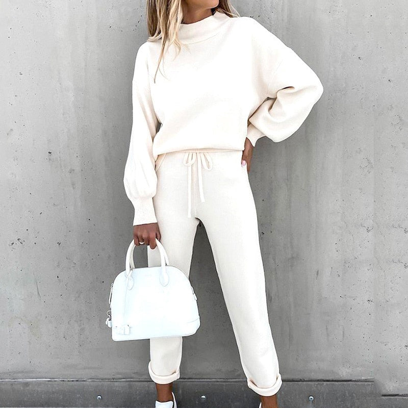 Ladies' Jogging Suit 2-Piece | Cozy Set with Balloon Sleeves and Adjustable Waist