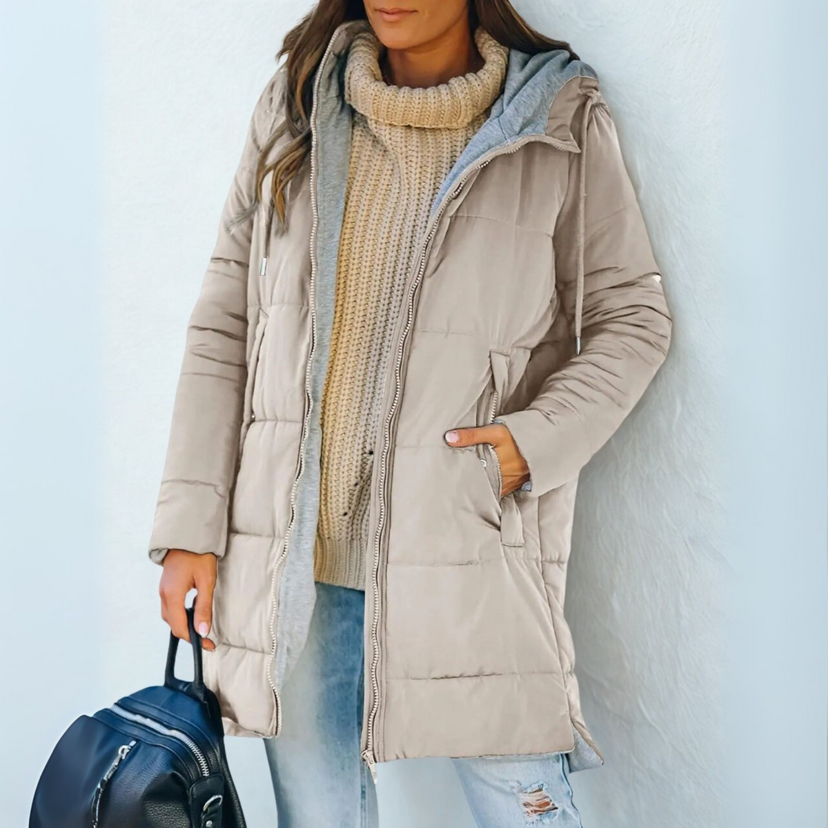 Women's Cozy Hooded Down Puffer Jacket - Perfect for Winter