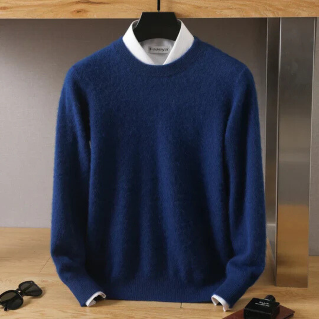 Men's Brushed Trim Crew Neck Sweater with Ribbed Cuffs and Tailored Hem