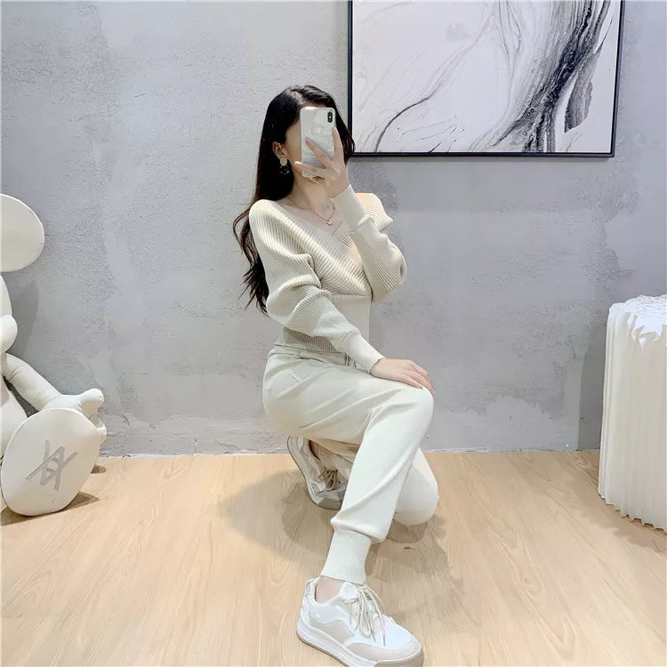 Women's V-Neck Ribbed Sweater and Jogger Set