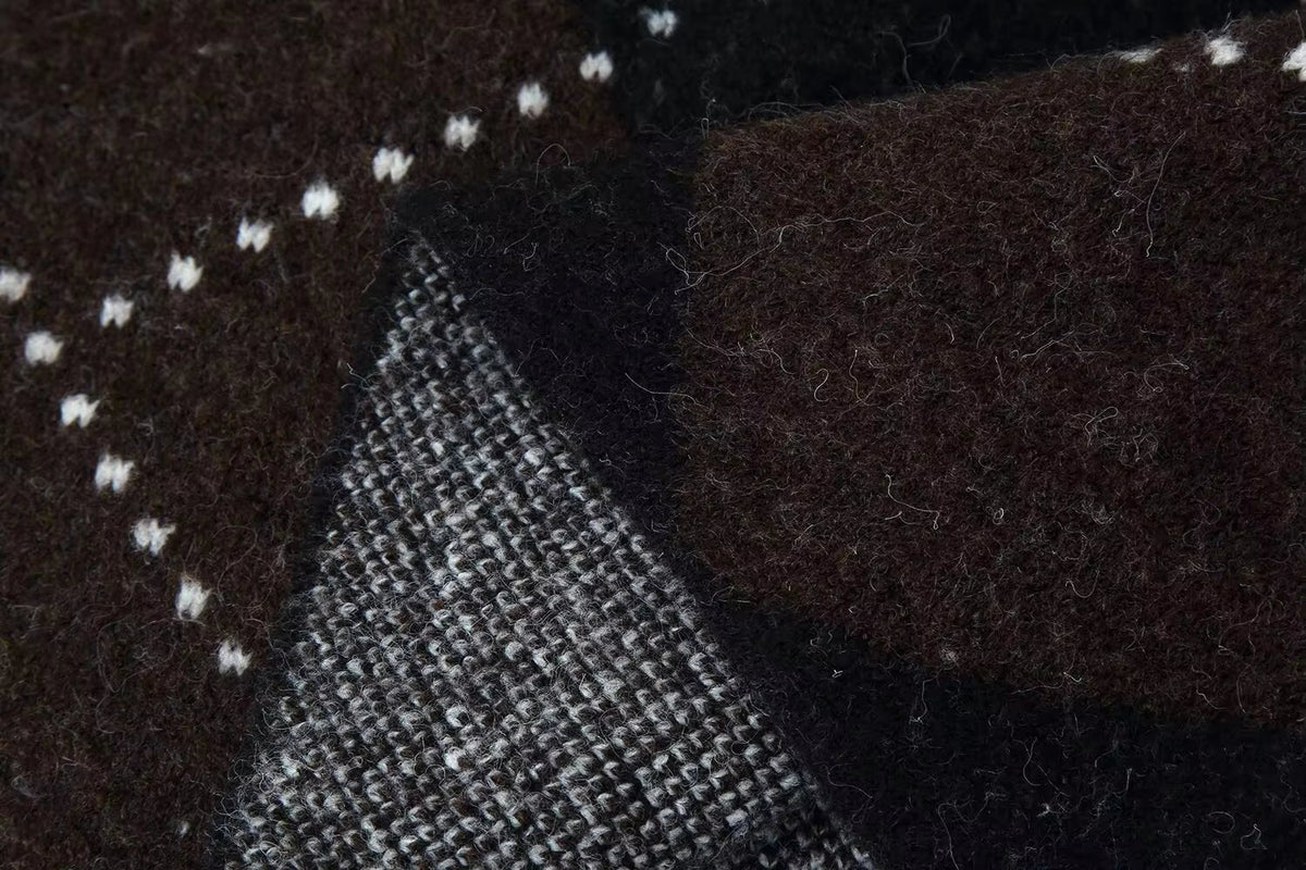 Women's Two Piece Knit Set in Diamond Pattern