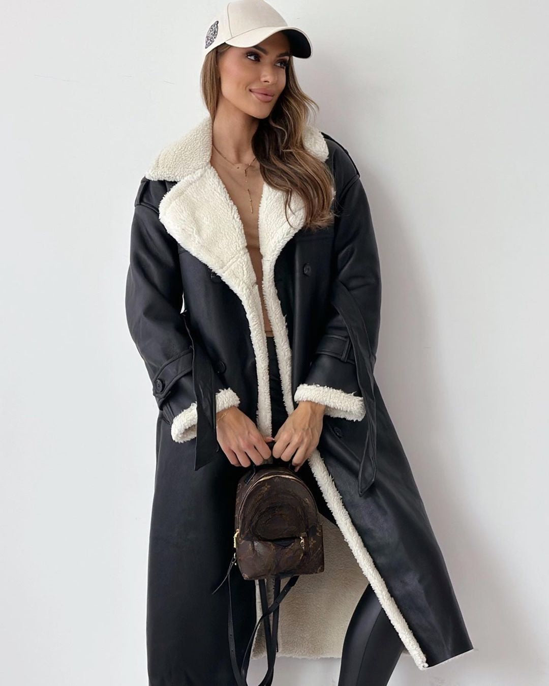 Women's Teddy Coat | Cozy Lining & Wind-Resistant Sleeves