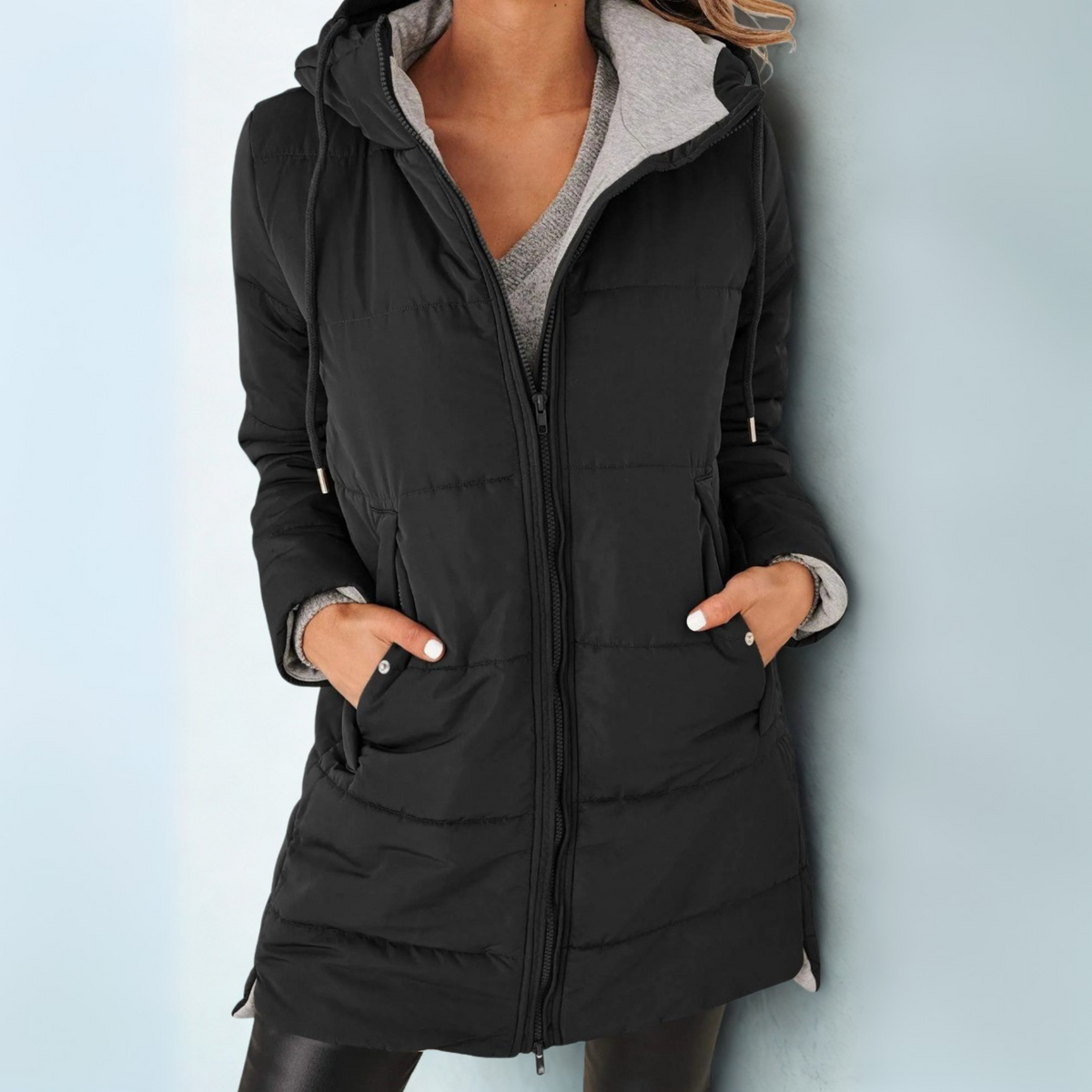 Women's Cozy Hooded Down Puffer Jacket - Perfect for Winter