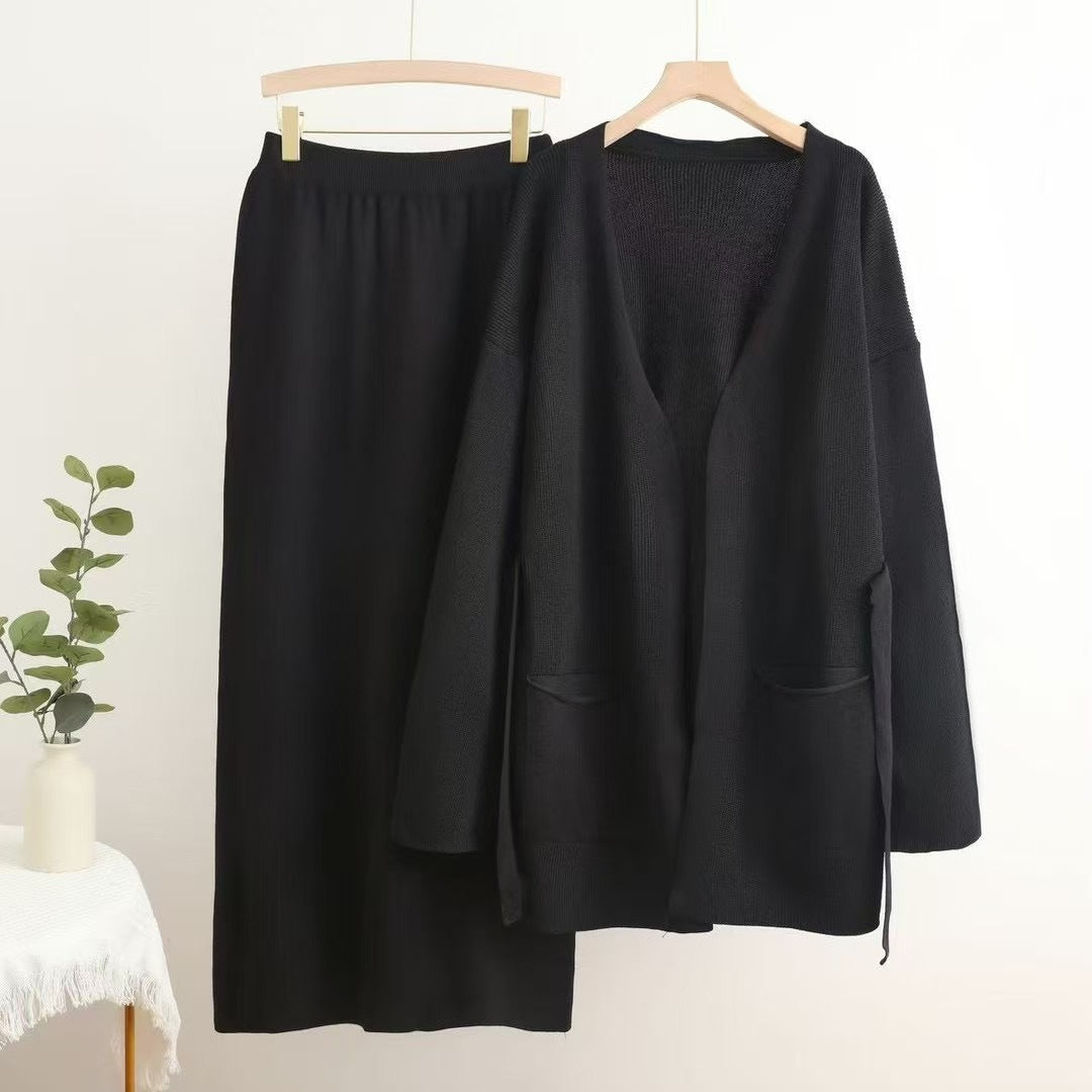 Women's Knit Two-Piece Set with Deep V-Neck and Pockets