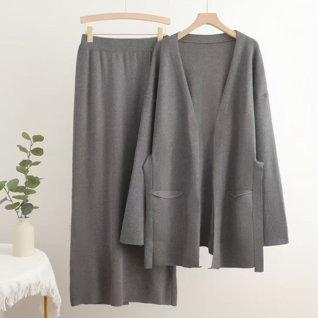 Women's Knit Two-Piece Set with Deep V-Neck and Pockets