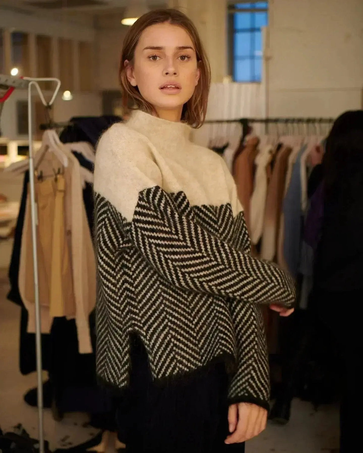 Cozy Oversized Women's Sweater | Relaxed Fit
