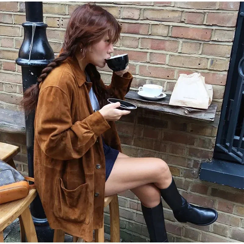 Women's Casual Jacket with Functional Pockets and Timeless Collar