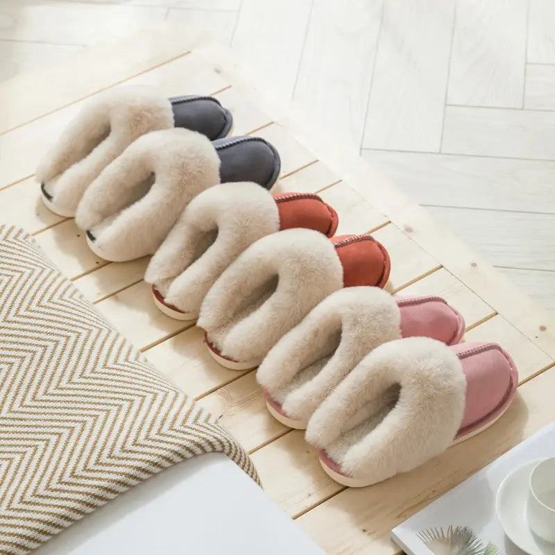 Cushioned Closed-Toe Women's Slippers with Thick Non-Slip Sole