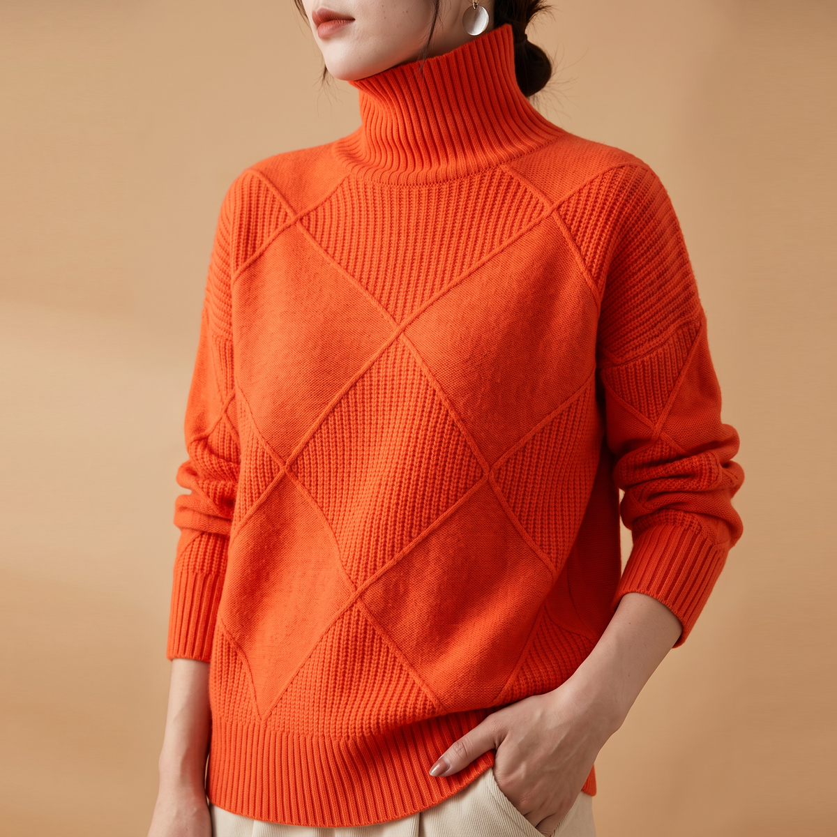 Diamond-Block Ribbed Trim Turtleneck Sweater for Women