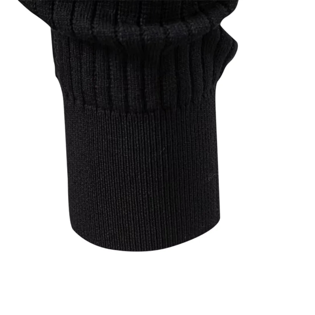 Men's Sweater with Round Neck and Button Closure for Everyday Use