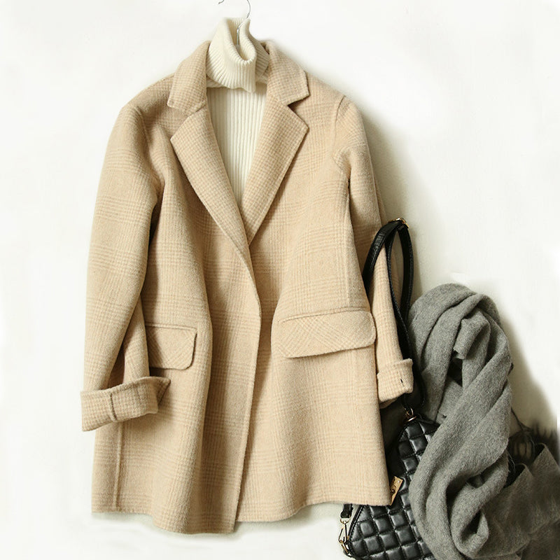 Lapel Collar Women's Checked Wool Coat with Front Buttons