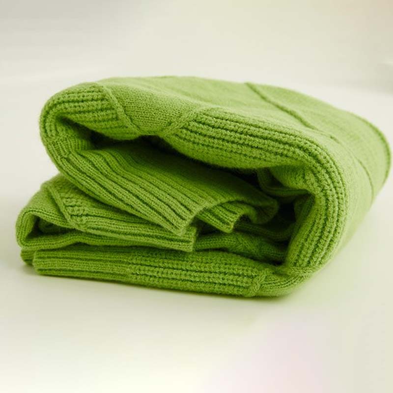 Ladies' Turtleneck with Check Pattern