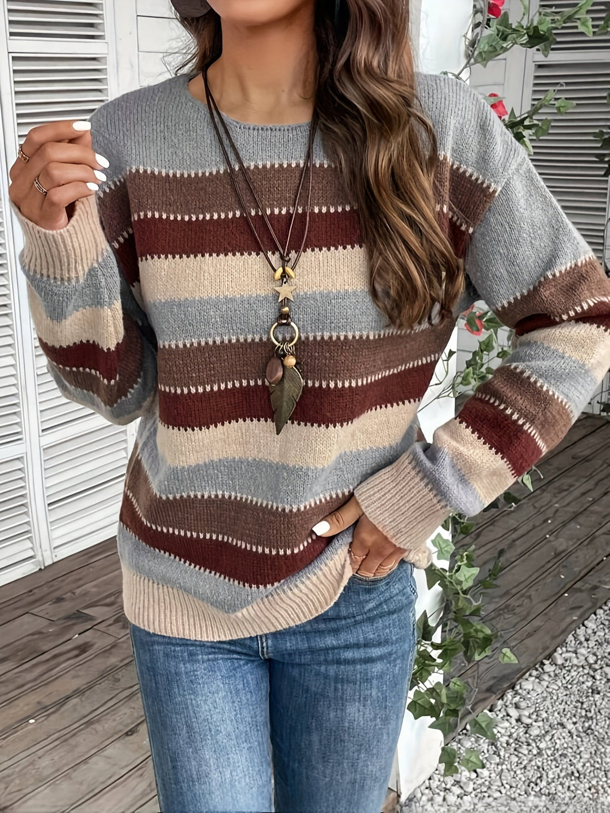 Women's Striped Knit Sweater with Round Neck and Ribbed Cuffs