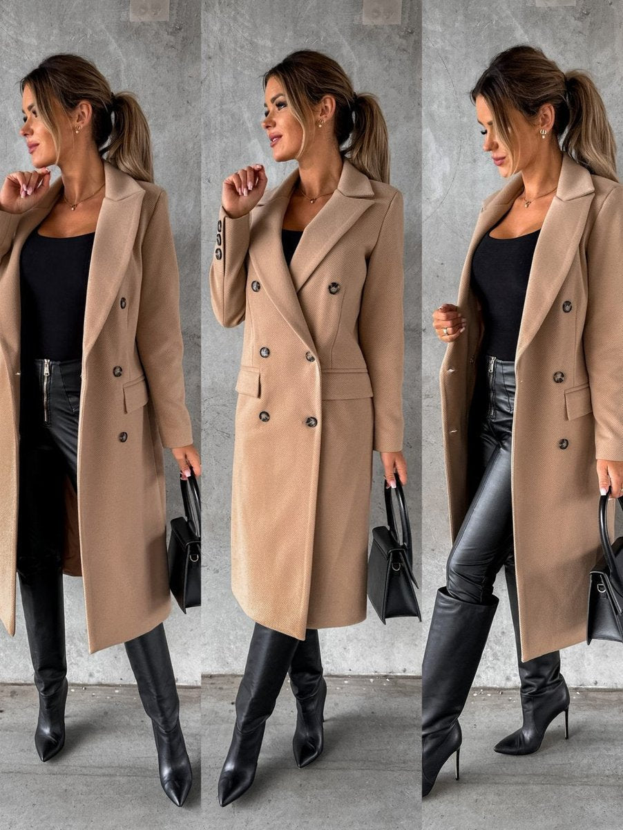 Knee-Length Women's Wool Coat featuring Notched Collar and Straight Fit