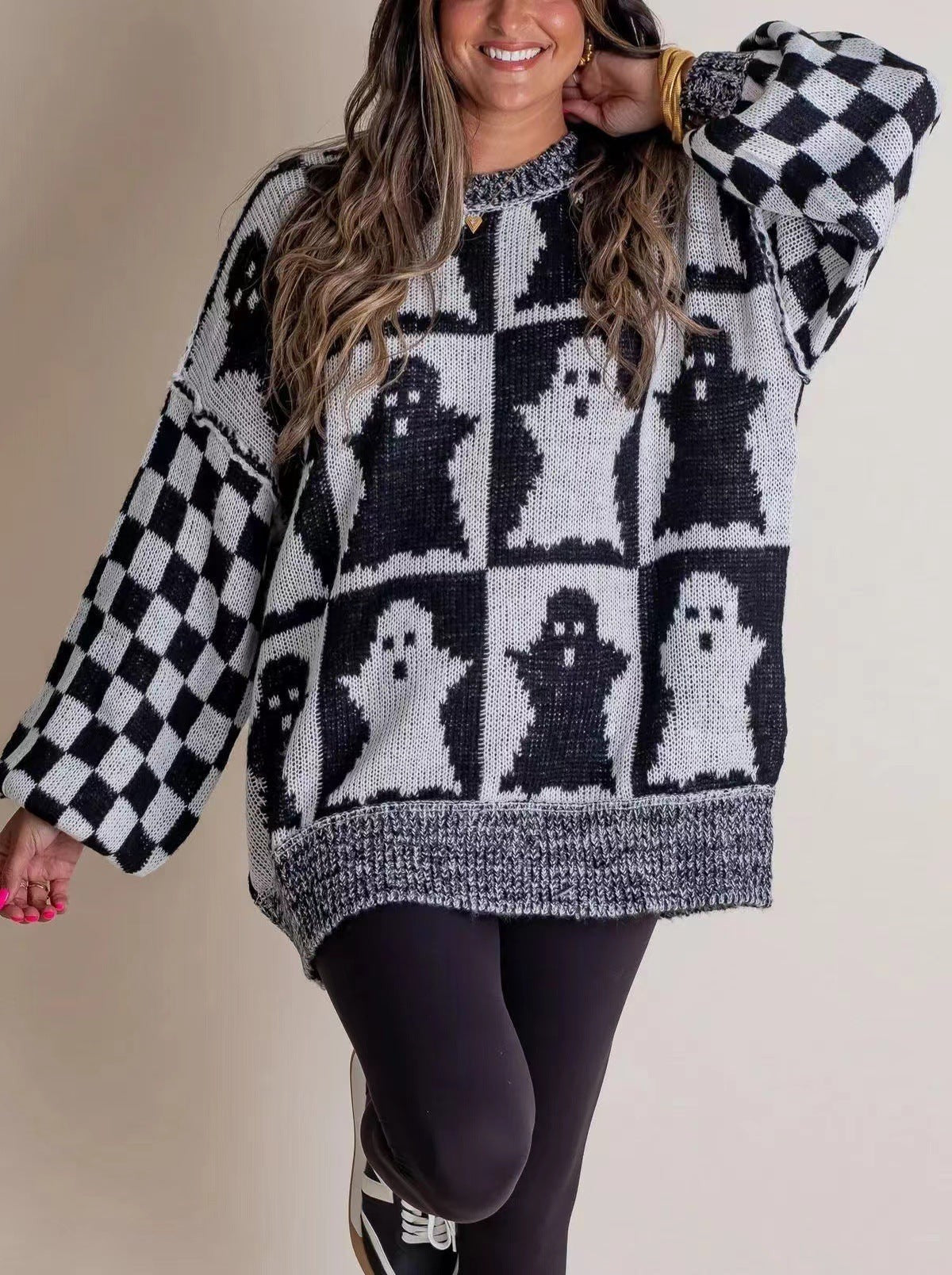 Women's Oversized Halloween Sweater with Checkered Design and Round Neck