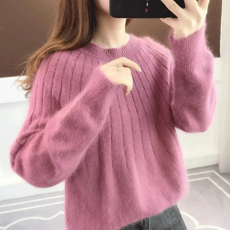 Ladies' Snug Knitted Jumper with Round Neck and Long Sleeves