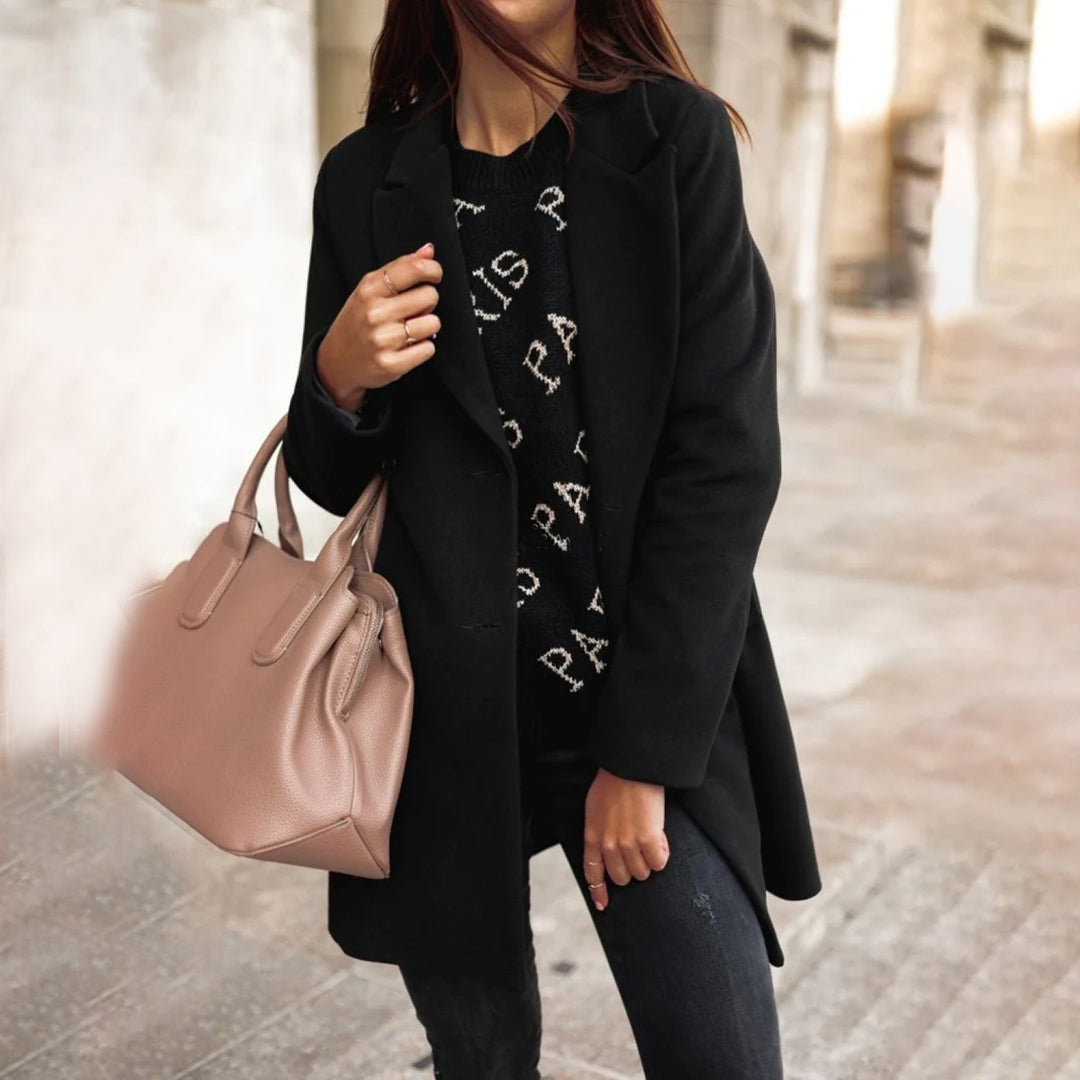 Ladies' Coat with Soft Wool and Refined Collar