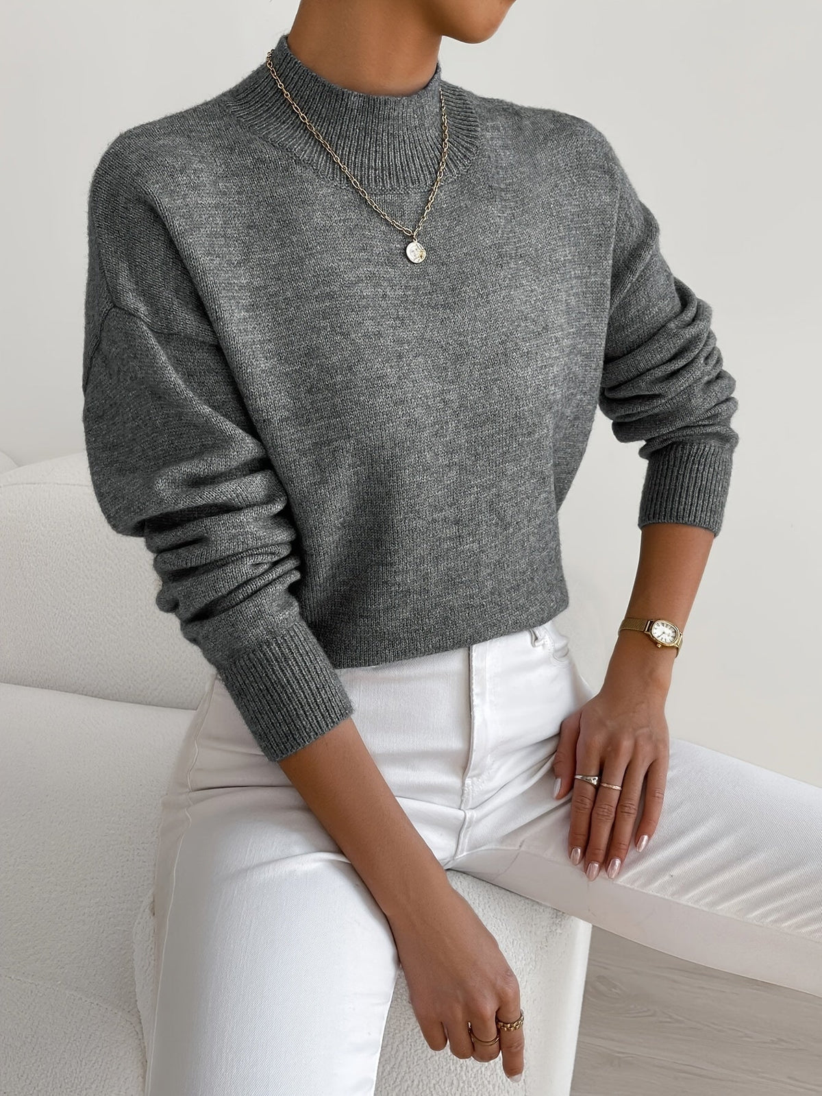 Ladies' Jumper with Elegant Collar and Soft Knit for Winter Days