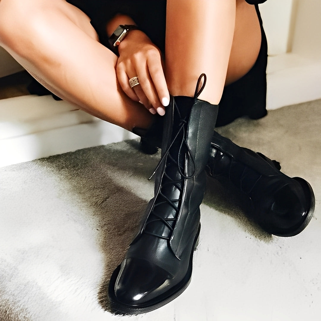 Women's Round Toe Lace-Up Boots with Toe Cap