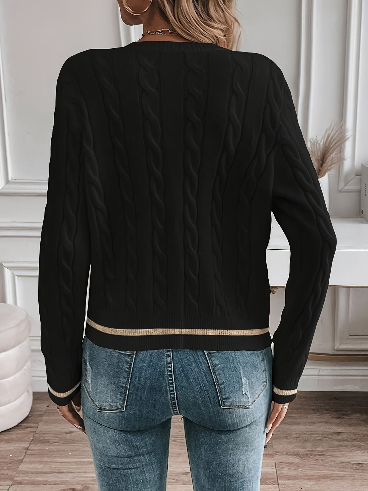 Gloria | Button-Up Cable Knit Cardigan