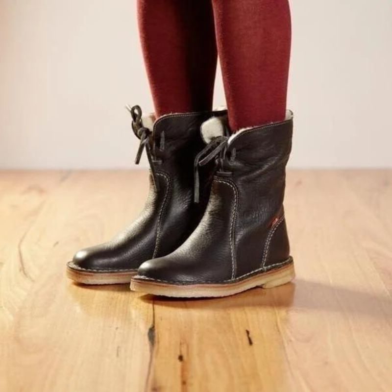 Women's Lined Lace-Up Boots