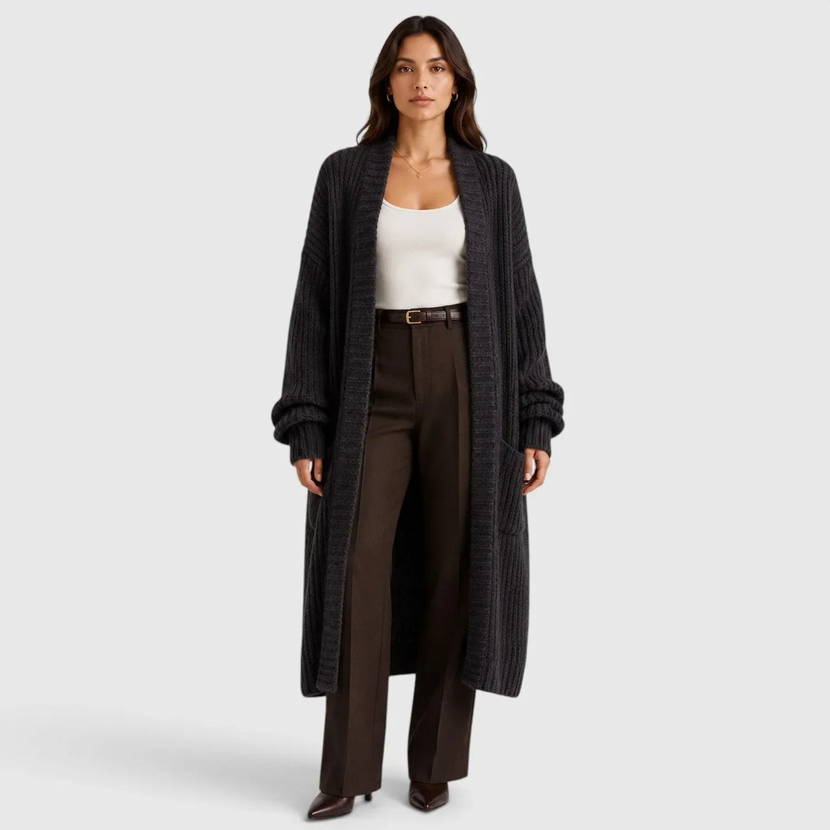 Long Women's Knitted Waistcoat with Pockets