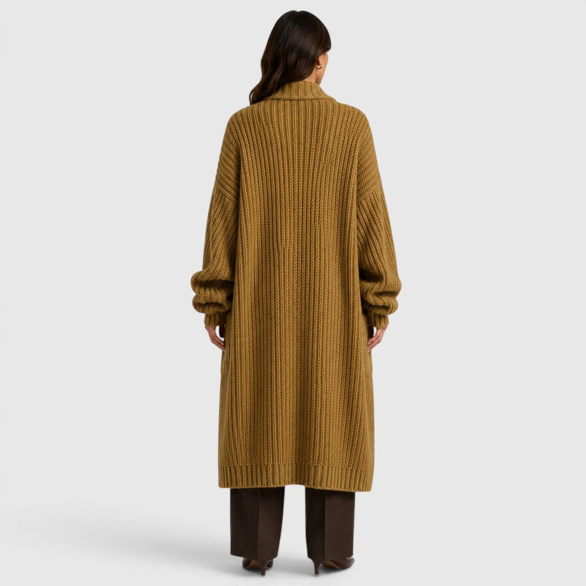 Long Women's Knitted Waistcoat with Pockets