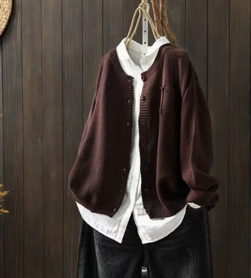 Oversized Cardigan for Women with Pockets and a Luxurious Look