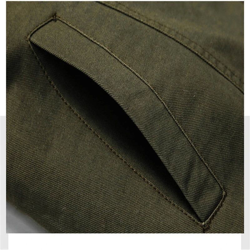 Robust Jacket for Men with Stand-Up Collar and Pockets