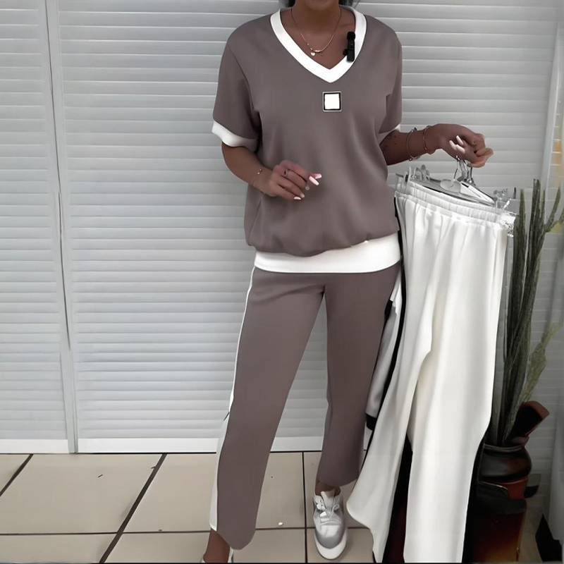 Ladies Two-Piece Set | Relaxed fit with V-neck top