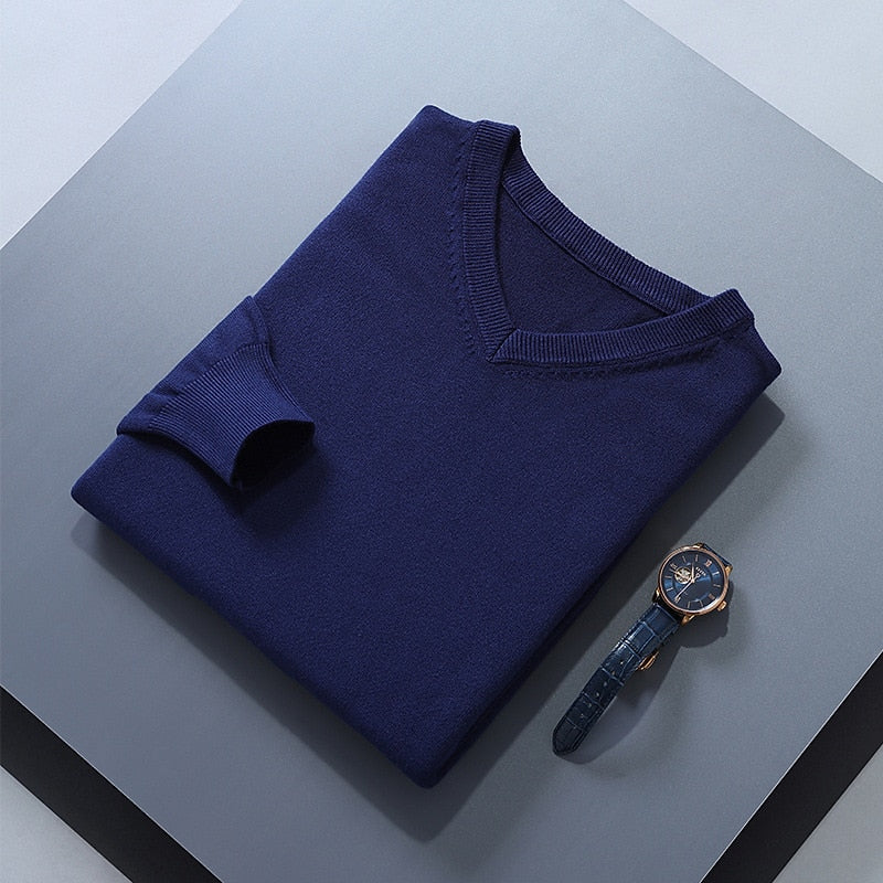 Damian | Elegant V-Neck Sweater