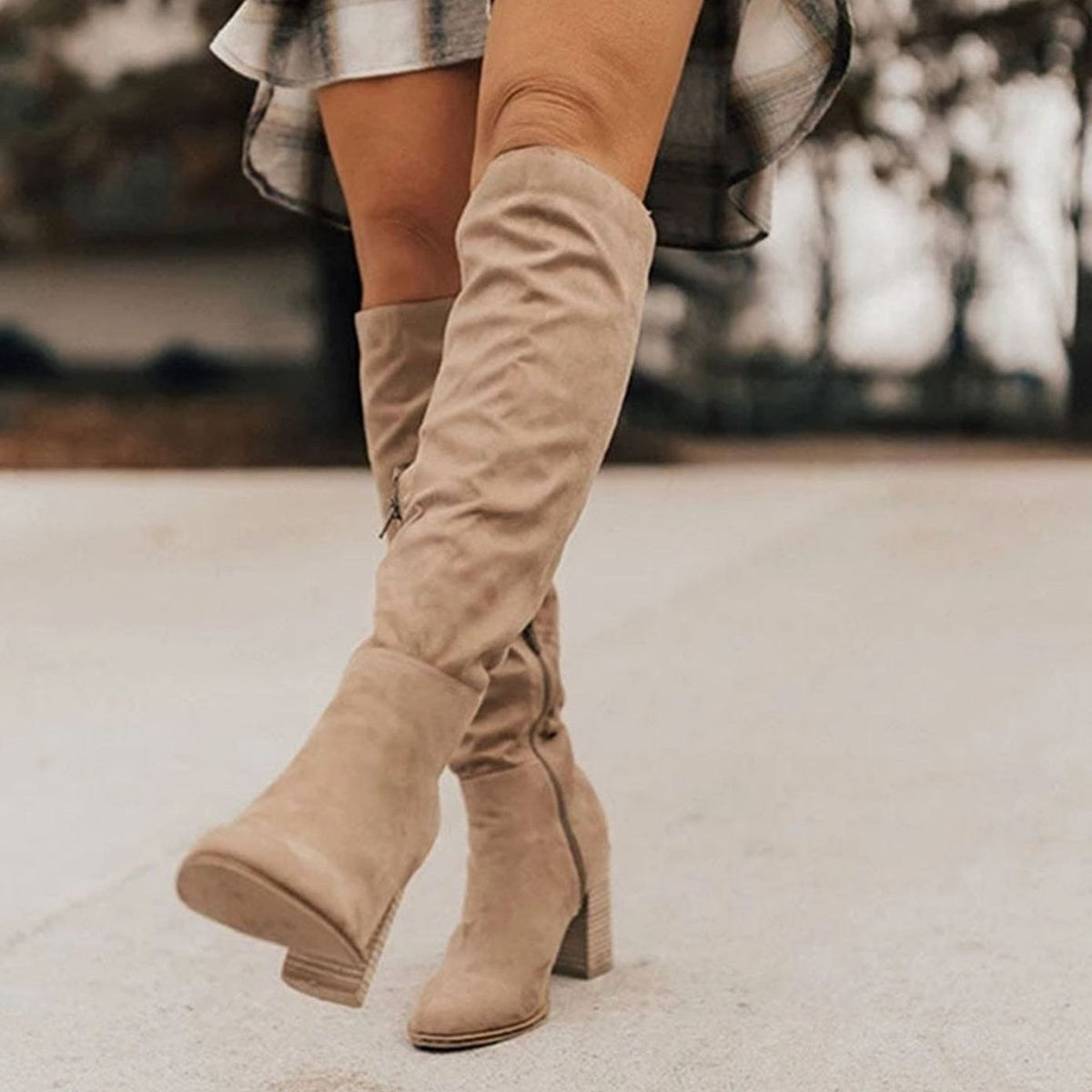 Women's Knee-High Block Heel Boots