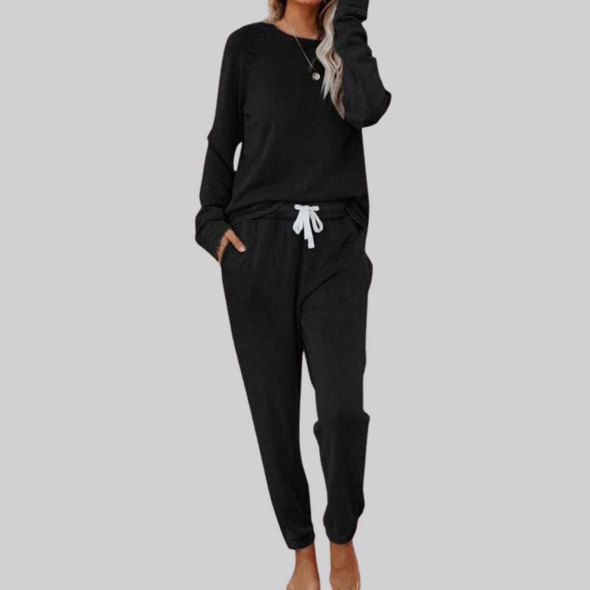 Olivia | Women's Long Sleeve Sweatshirt and Jogger Lounge Set