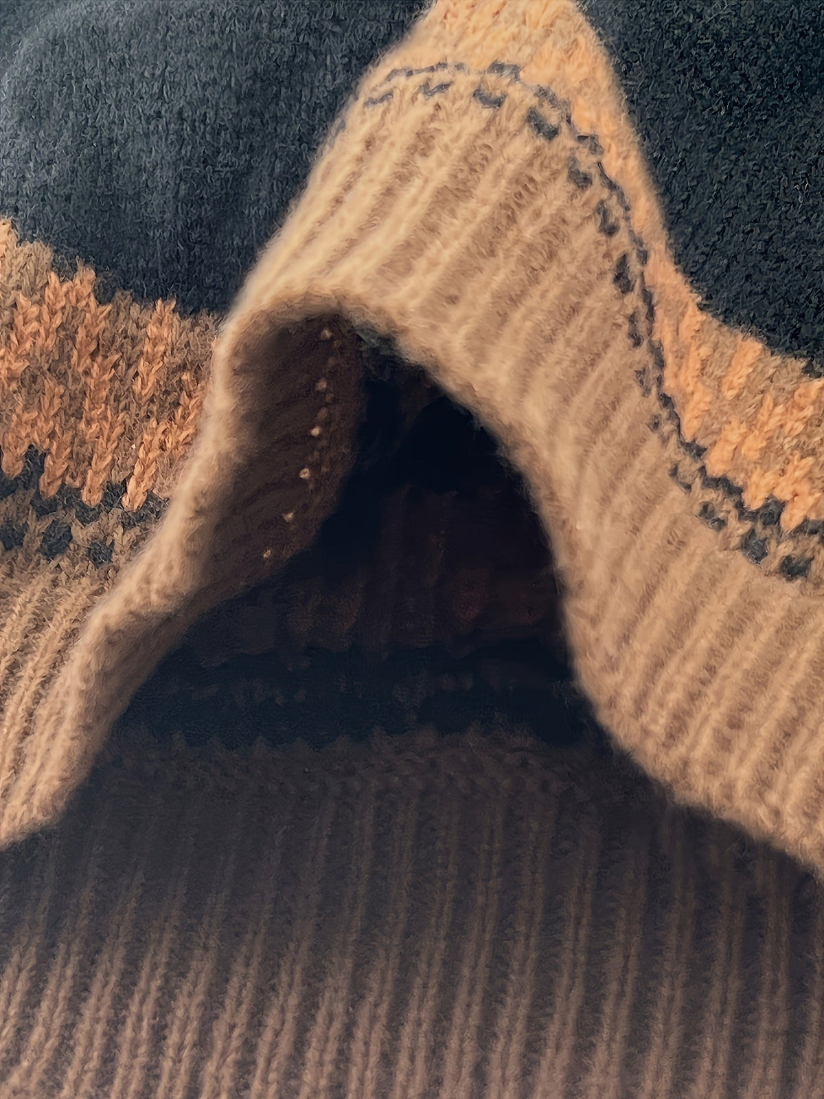 Sylvia | Cozy Chunky Jacquard Round Neck Knit Sweater