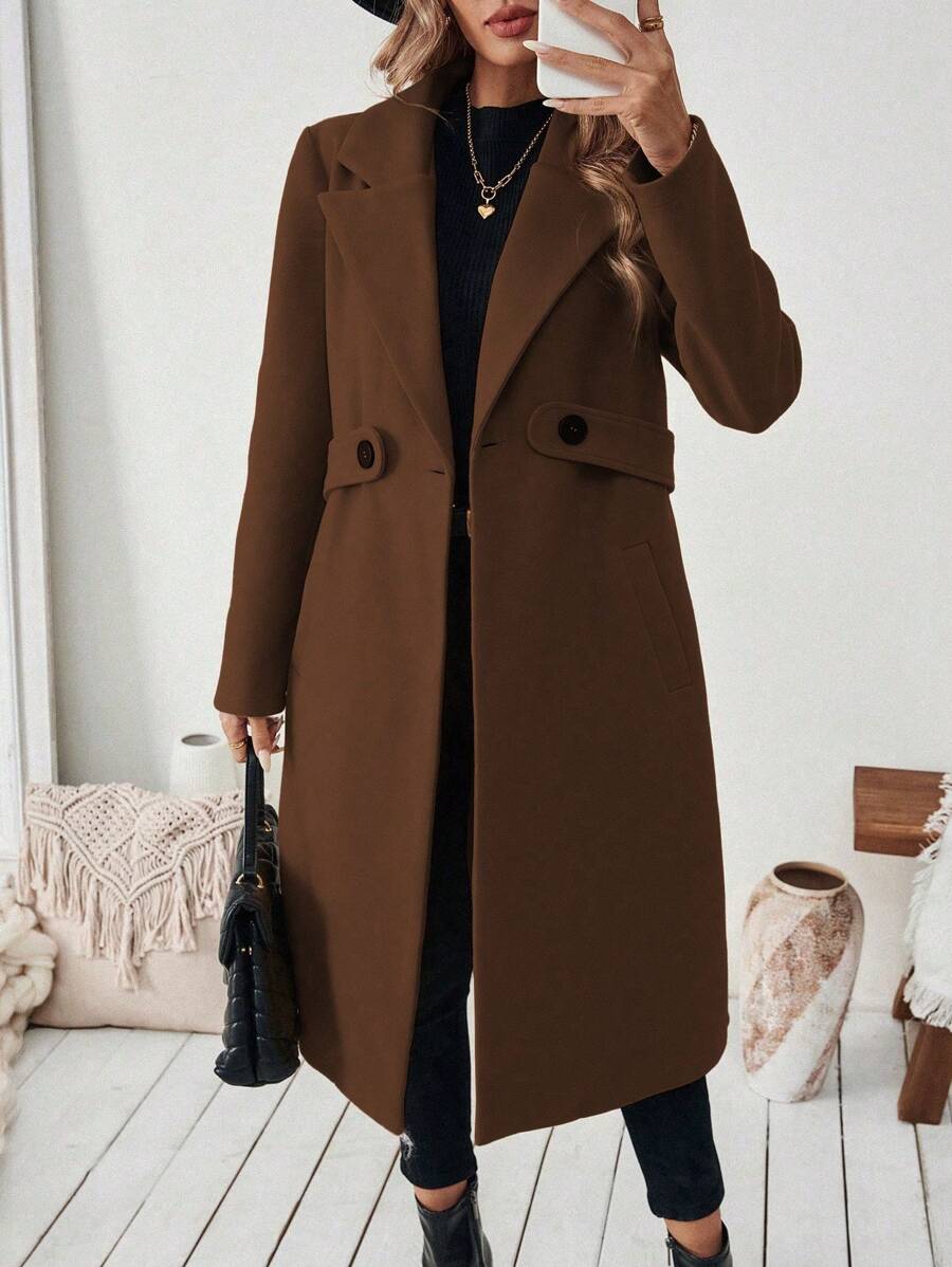 Elegant Women's Coat with Notched Collar, Defined Waist, Straight Fit, and Flap Pockets
