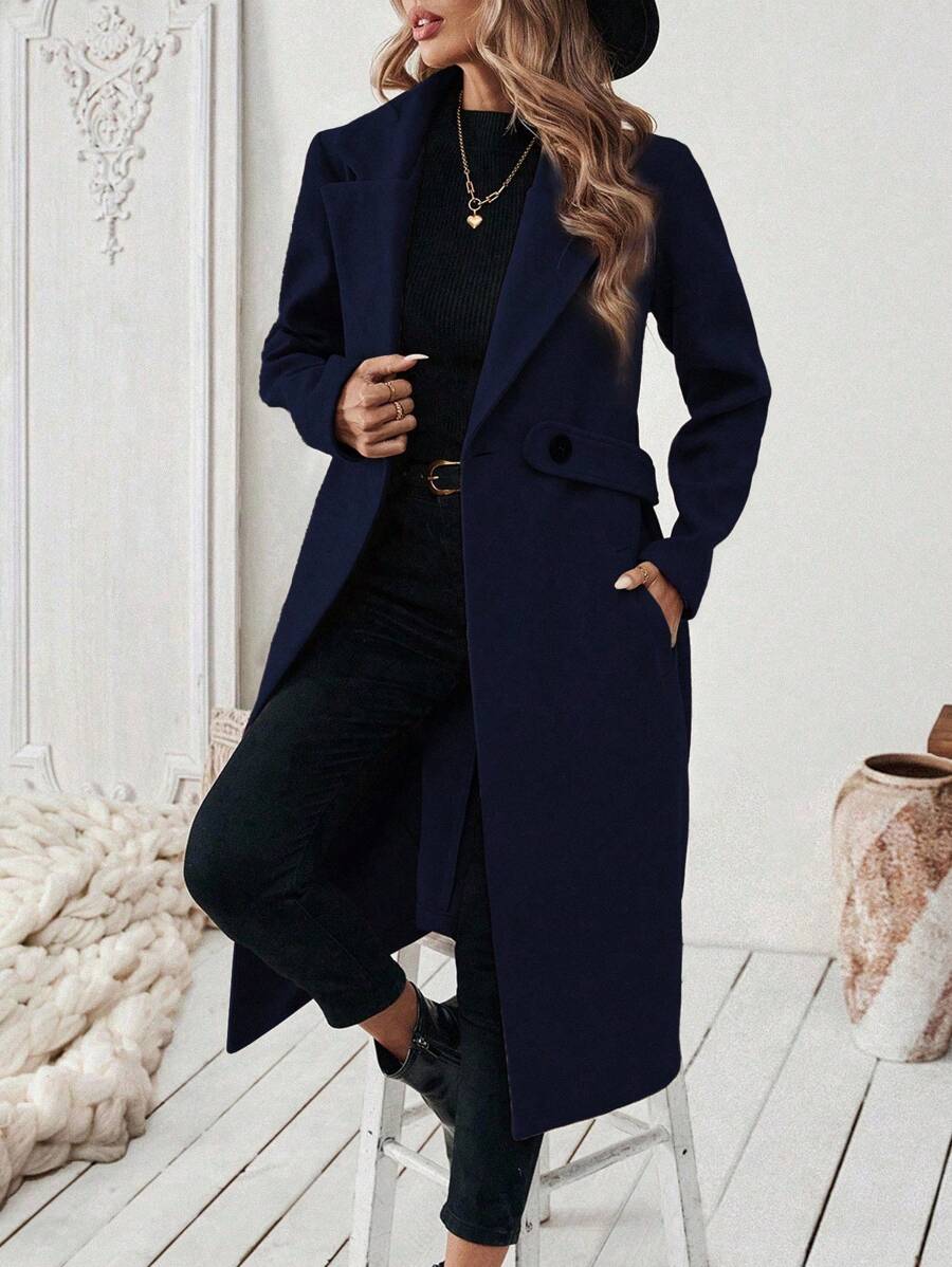 Elegant Women's Coat with Notched Collar, Defined Waist, Straight Fit, and Flap Pockets